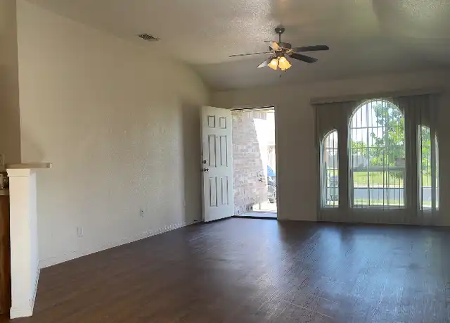 Property at 3803 John Chisholm Loop Unit A, Killeen, TX, 76542, 3 beds, 2 baths, [object Object]