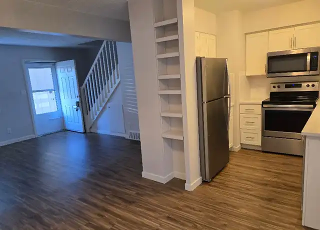 Property at Martin St Apartments - 709 Martin St, Longmont, CO, 80501, 2 beds, 1.5 baths, [object Object]
