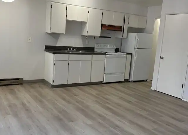 Property at 233 NE 60th Ave Unit 1, Portland, OR, 97213, 1 bed, 1 bath, [object Object]