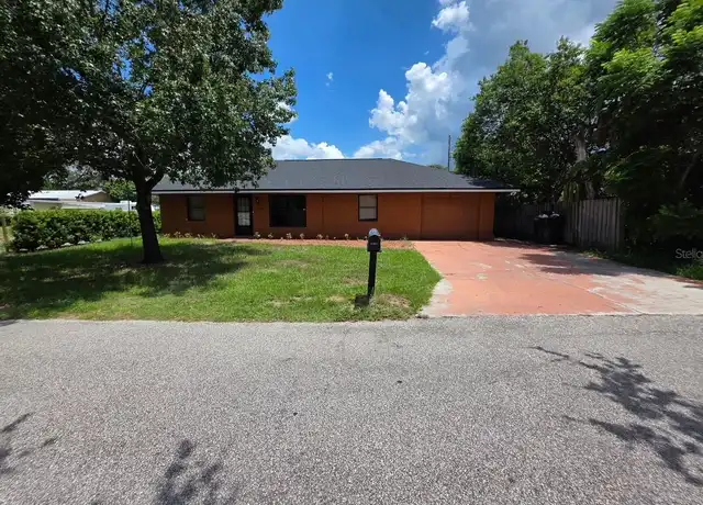 Property at 1947 Sunset Ln, Clermont, FL, 34711, 3 beds, 2 baths, [object Object]