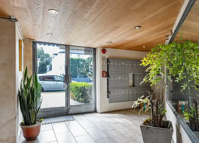 Property at Ardmore Homes - 860 S Ardmore Ave, Los Angeles, CA, 90005, 1 bed, 1 bath, [object Object]