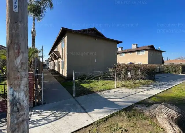 Property at 1405 Pacific St Unit B, Bakersfield, CA, 93305, 2 beds, 1 bath, [object Object]