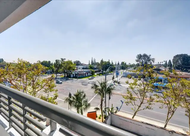 Property at 300 W 2nd St Unit 484, Santa Ana, CA, 92701, 2 beds, 2 baths, [object Object]