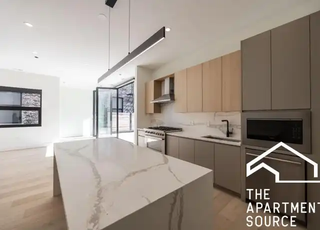 Property at 153 E Ohio St, Chicago, IL, 60611, 1 bed, 1 bath, [object Object]