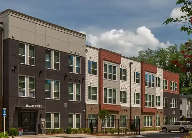 Property at Canopy at Grove Park - 557 W Lake Ave NW, Atlanta, GA, 30318, 1-3 bed, 1-2 bath, [object Object]