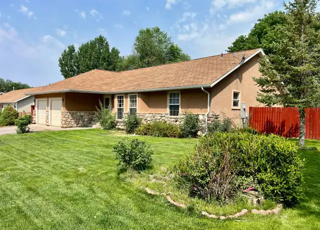 Property at 282 S Golden Dr, Silt, CO, 81652, 3 beds, 2 baths, [object Object]