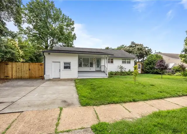 Property at 8490 Lynn River Rd, Norfolk, VA, 23503, 4 beds, 1.5 baths, [object Object]