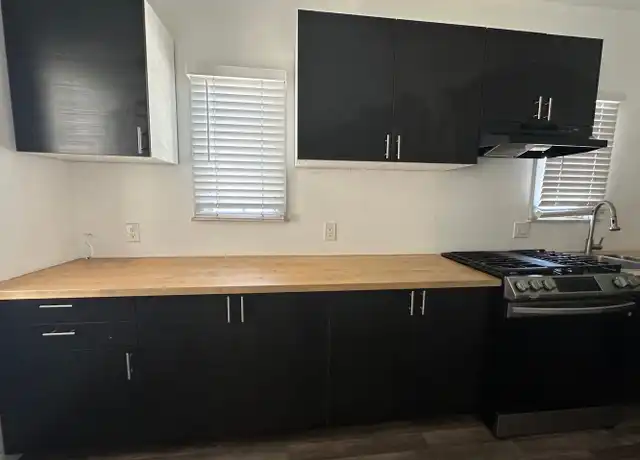 Property at 1000 Redondo Ave Unit 05, Long Beach, CA, 90804, 0 beds, 1 bath, [object Object]