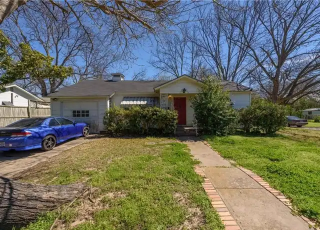 Property at 1200 Coit St, Denton, TX, 76201, 3 beds, 1 bath, [object Object]