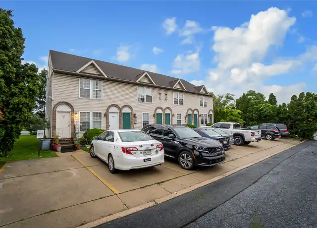 Property at 947 S Jefferson St, Allentown, PA, 18103, 2 beds, 1 bath, [object Object]