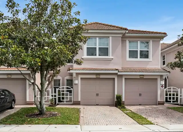 Property at 8310 Quimby Cir, Davenport, FL, 33896, 2 beds, 2 baths, [object Object]