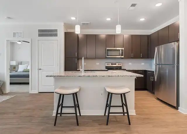 Property at The Reserve at Cool Springs - 101 Cool Springs Dr, Elizabethtown, KY, 42701, 1-3 bed, 1-2 bath, [object Object]