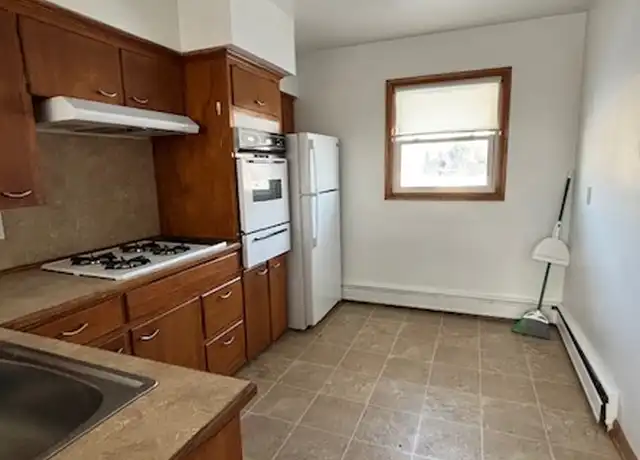 Property at 108 S Brewer Dr Unit 5, Battle Creek, MI, 49015, 2 beds, 1 bath, [object Object]