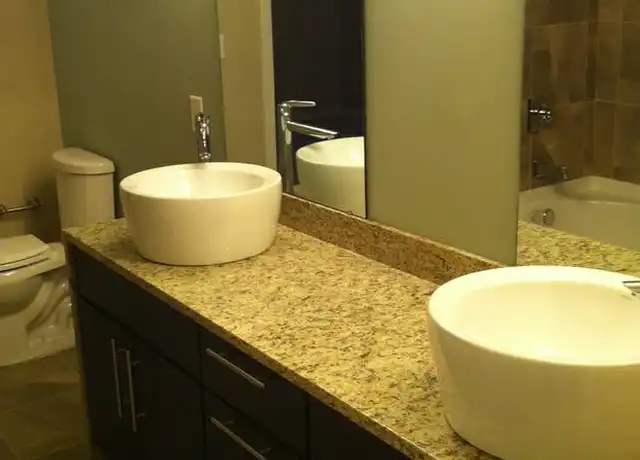 Property at 250 S Meridian St Unit 401, Indianapolis, IN, 46225, 2 beds, 1 bath, [object Object]