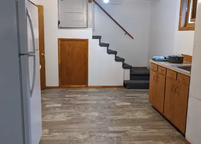 Property at 109 S 8th Ave Unit 109 FULL BRIGHT BASEMENT, Bozeman, MT, 59715, 4 beds, 2 baths, [object Object]