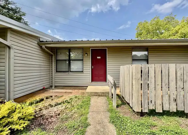 Property at 1700 Greenbrier Dear Rd Unit 202,304,305,405,407,502,5, Anniston, AL, 36207, 1 bed, 1 bath, [object Object]
