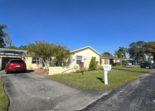 Property at 7423 Pine Forest Cir W, Lake Worth, FL, 33467, 2 beds, 2 baths, [object Object]