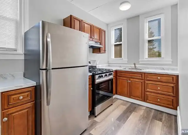 Property at 100 Haledon Ave, Paterson, NJ, 07522, 1 bed, 1 bath, [object Object]