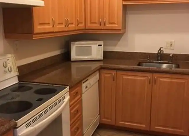 Property at 411 SE 8th St #127, Deerfield Beach, FL, 33441, 1 bed, 1.5 baths, [object Object]
