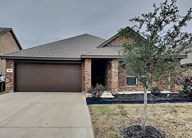 Property at 329 Mulberry St, Royse City, TX, 75189, 3 beds, 2 baths, [object Object]