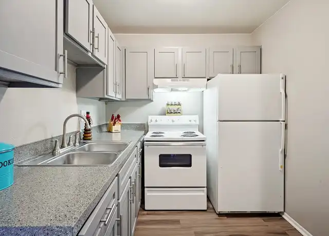 Property at Westview Apartments - 223 University Dr, Colorado Springs, CO, 80910, 1 bed, 1 bath, [object Object]