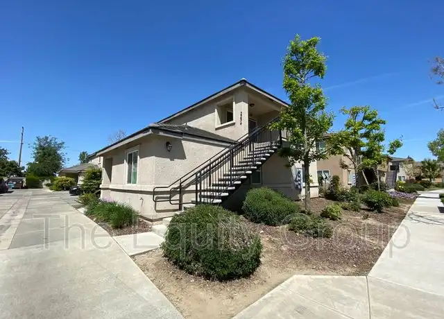 Property at 2234 W Lark Ave, Visalia, CA, 93291, 2 beds, 2 baths, [object Object]
