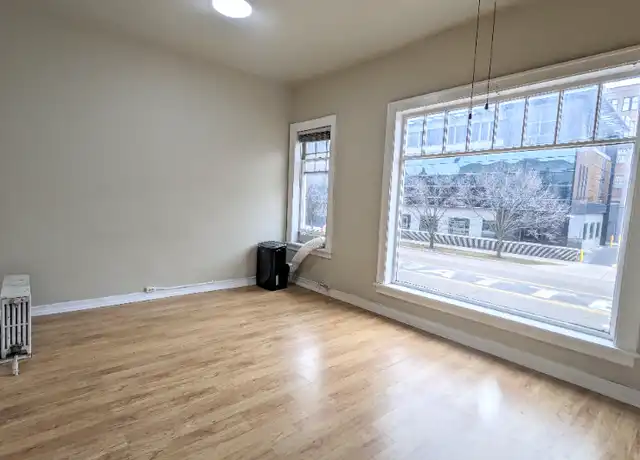 Property at 346 S Rose St Unit 1, Kalamazoo, MI, 49007, 1 bed, 1 bath, [object Object]