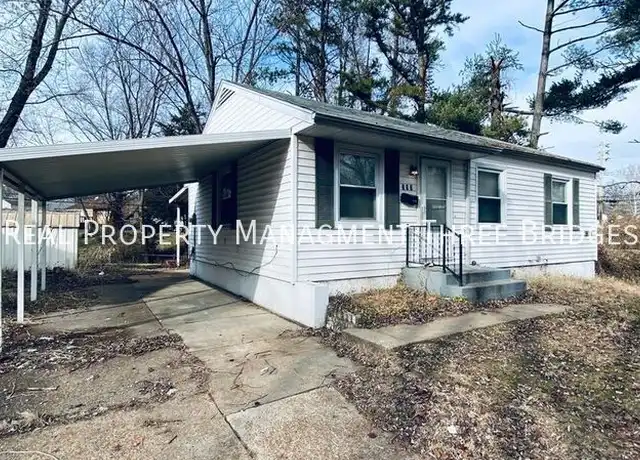 Property at 317 Cameron Rd, Saint Louis, MO, 63137, 3 beds, 1 bath, [object Object]