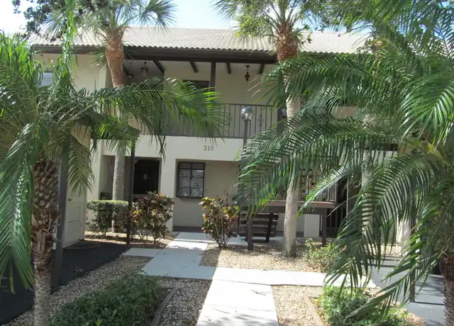 Property at 310 Mission Trl N Unit D, Venice, FL, 34285, 2 beds, 2 baths, [object Object]