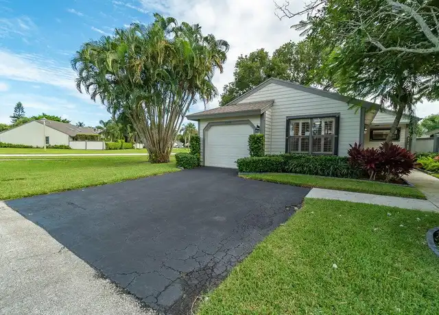 Property at 13335 Bedford Mews Ct, Wellington, FL, 33414, 2 beds, 2.5 baths, [object Object]