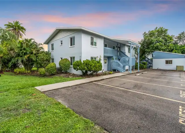 Property at 1670 Laurel St #205, Sarasota, FL, 34236, 2 beds, 1 bath, [object Object]