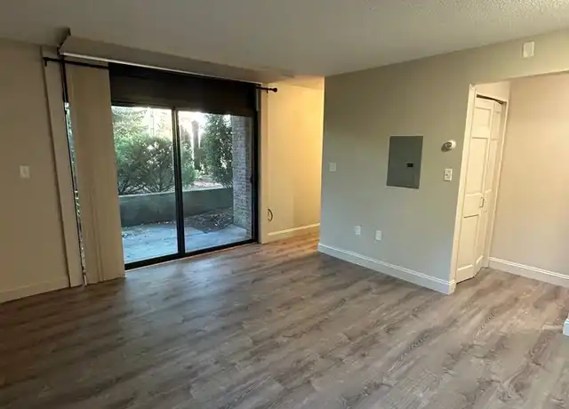 Property at 80 Herrick St Unit A3, Beverly, MA, 01915, 1 bed, 1 bath, [object Object]