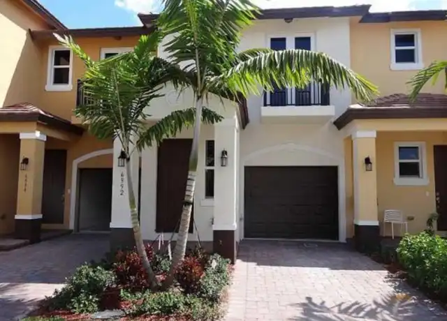 Property at 6996 Long Pine Cir, Coconut Creek, FL, 33073, 3 beds, 2.5 baths, [object Object]