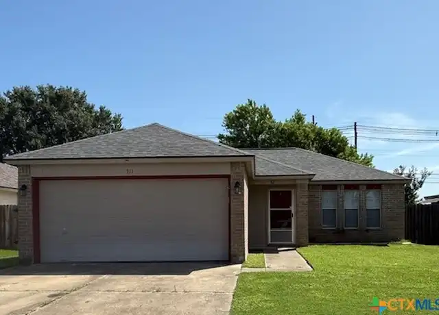 Property at 311 Clydesdale Ln, Victoria, TX, 77904, 3 beds, 2 baths, [object Object]