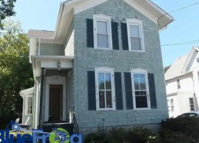 Property at 709 Franklin St Unit 709-A, Oshkosh, WI, 54901, 1 bed, 1 bath, [object Object]