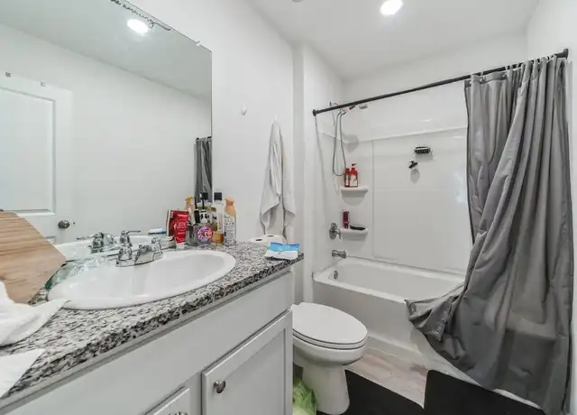 Property at 4211 Fluvial Cir, San Antonio, TX, 78223, 1 bed, 1 bath, [object Object]