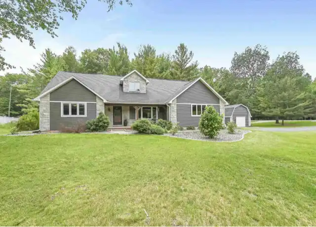 Property at 2870 Brook Hills Dr, Suamico, WI, 54313, 3 beds, 2.5 baths, [object Object]