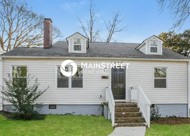 Property at 1309 Camp Greene St, Charlotte, NC, 28208, 2 beds, 1 bath, [object Object]