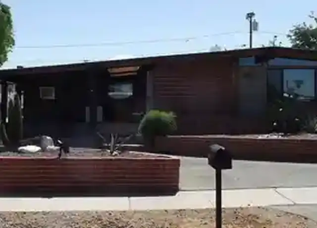 Property at 1917 S Rook Ave, Tucson, AZ, 85711, 1 bed, 1 bath, [object Object]