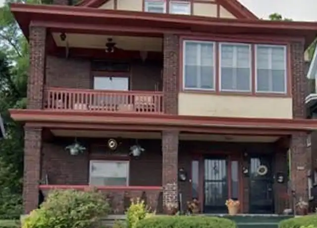 Property at 857 Blair Ave Unit 3, Cincinnati, OH, 45229, 2 beds, 1 bath, [object Object]