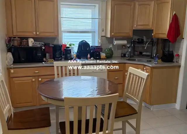 Property at 94 Nichols St Unit 1R, Everett, MA, 02149, 2 beds, 1 bath, [object Object]