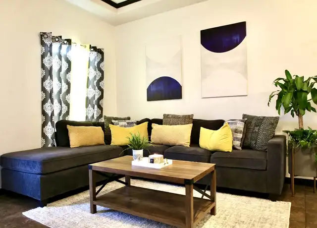 Property at 801 E Daffodil Ave Unit 4, McAllen, TX, 78501, 2 beds, 2 baths, [object Object]