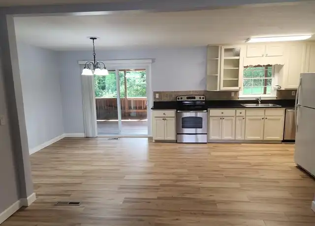 Property at 2888 Mockingbird Cir, Duluth, GA, 30096, 3 beds, 2 baths, [object Object]