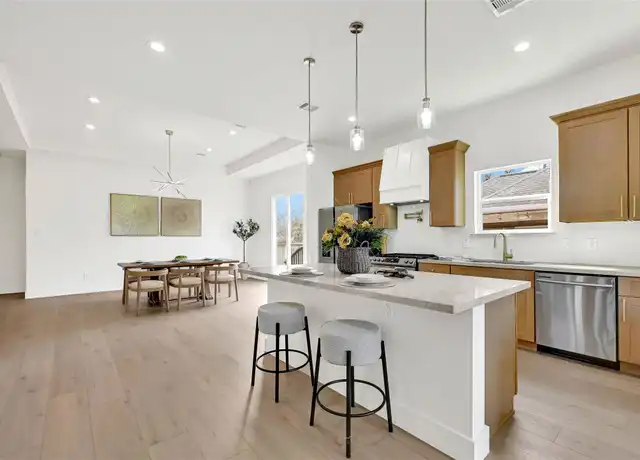 Property at 4720 Providence St, Houston, TX, 77020, 3 beds, 2 baths, [object Object]