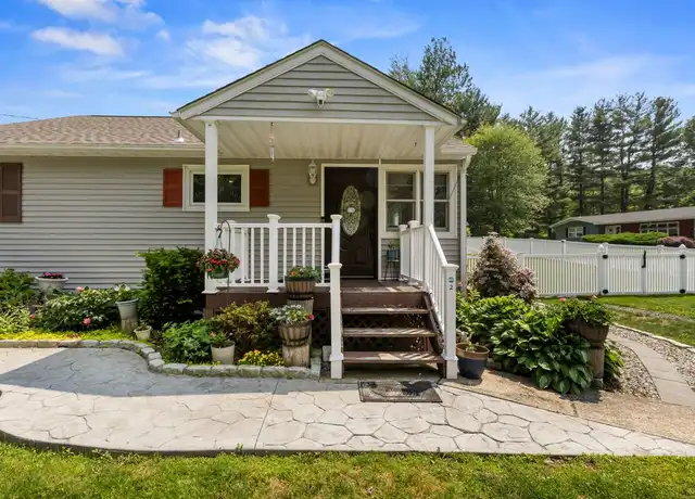 Property at 2 Blueberry Ln, Danbury, CT, 06810, 3 beds, 3 baths, [object Object]