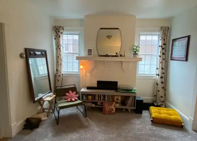 Property at 275 Lelia St Apt 1, Pittsburgh, PA, 15211, 2 beds, 1 bath, [object Object]