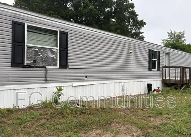 Property at 9000 Faires Rd Unit 15, Charlotte, NC, 28215, 3 beds, 2 baths, [object Object]