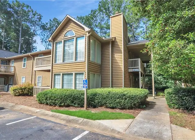 Property at 1408 Country Park Dr SE, Smyrna, GA, 30080, 2 beds, 1 bath, [object Object]