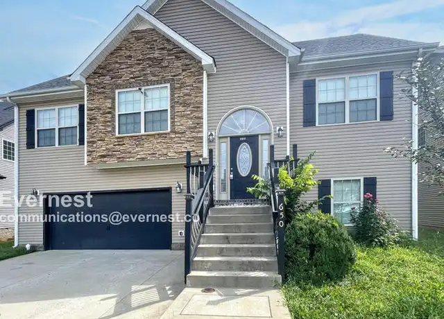 Property at 650 Fox Hound Dr, Clarksville, TN, 37040, 4 beds, 3 baths, [object Object]