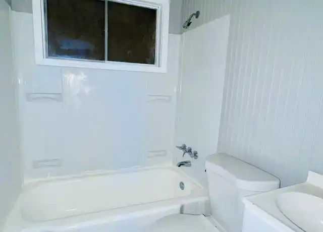 Property at 142 Saint Robert Dr, Cahokia, IL, 62206, 3 beds, 1 bath, [object Object]